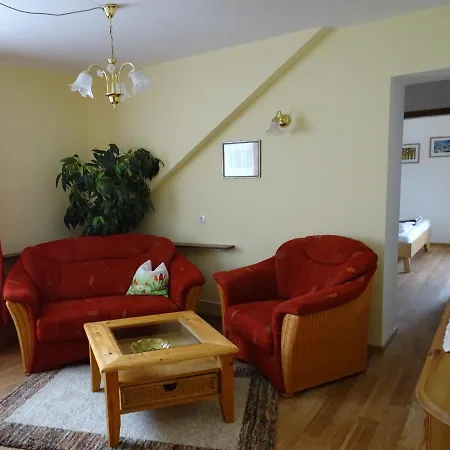 Apartment Haus Holzheimer